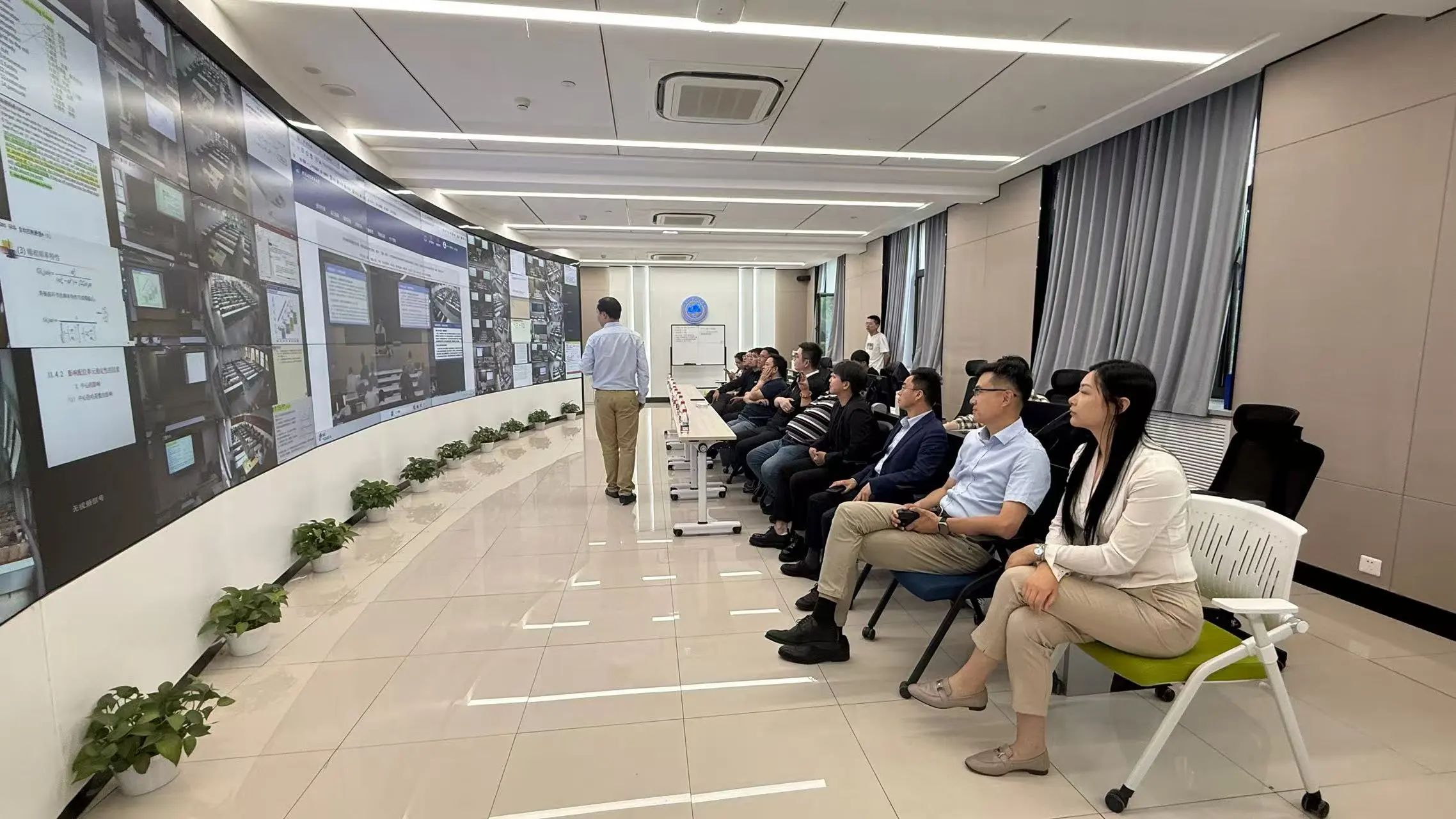 2025新澳免费资料